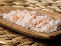 What Are the Health Benefits of Himalayan Salt Lamps?