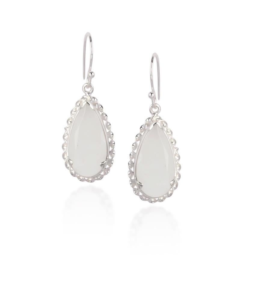EarRing-white